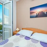 Casa de hóspedes Adria 3*