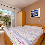 Casa de hóspedes Adria