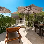 Adria Casa de hóspedes 3*