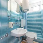 Guest house Adria 3*