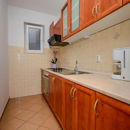 بيت ضيافة Adria تْسافتات